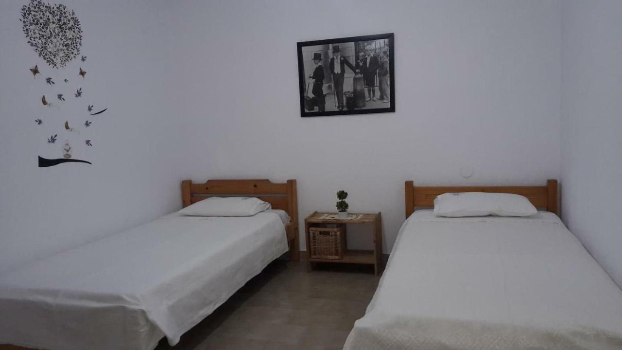 Anastasia' S Guest House 新马尔马拉斯 外观 照片