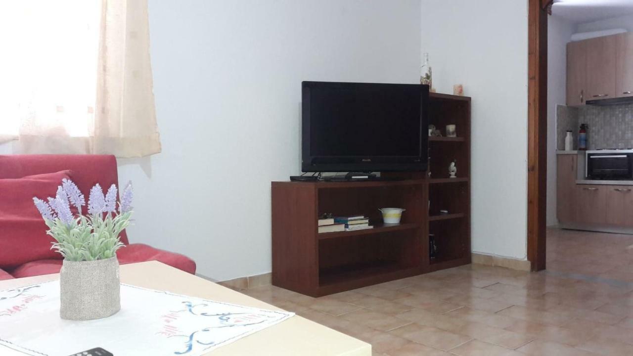 Anastasia' S Guest House 新马尔马拉斯 外观 照片