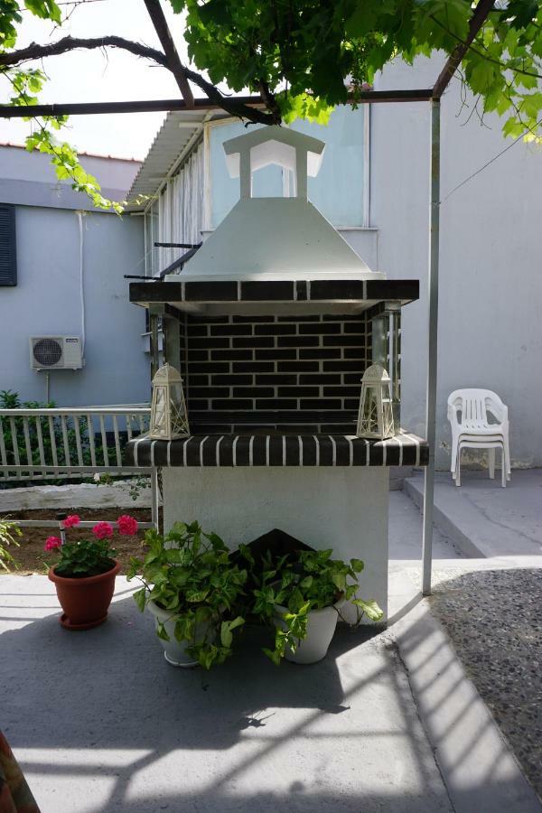 Anastasia' S Guest House 新马尔马拉斯 外观 照片