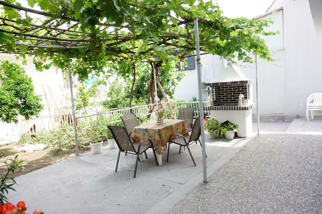 Anastasia' S Guest House 新马尔马拉斯 外观 照片